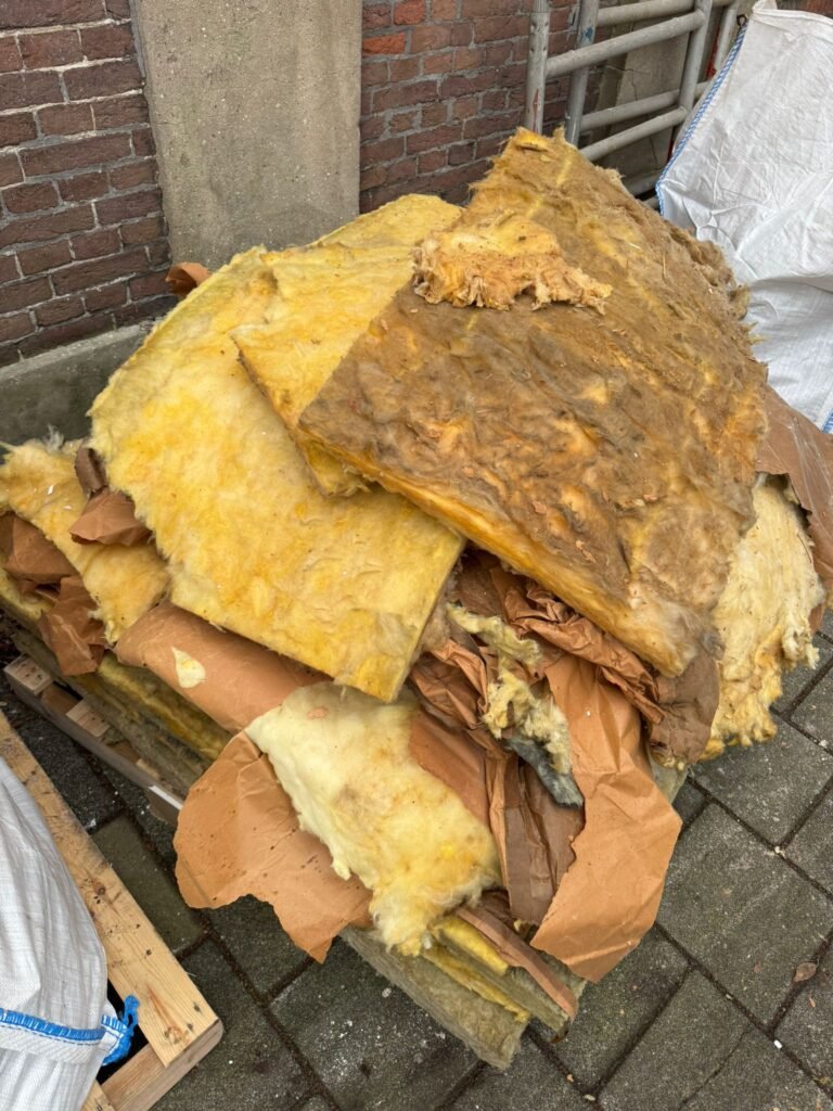 Bouw en sloop afval en Puin Steen ophalen in Leiden