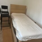 Bed with mattress 1 pers. en Kruk / barkruk ophalen in Groningen