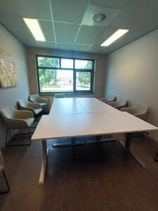Tafel >6 Persoons ophalen in Lelystad